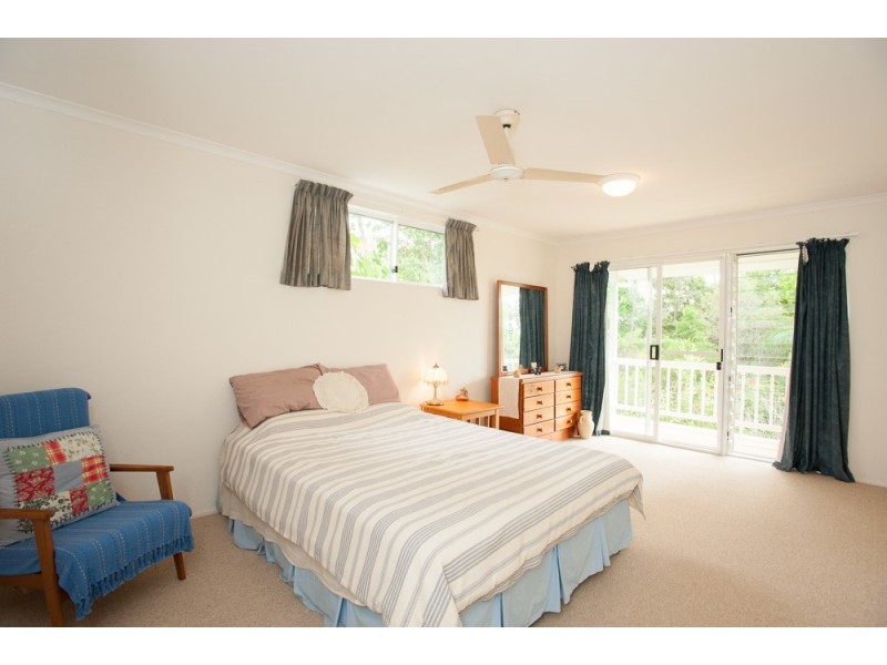 15-17 Towen View Court, Towen Mountain QLD 4560