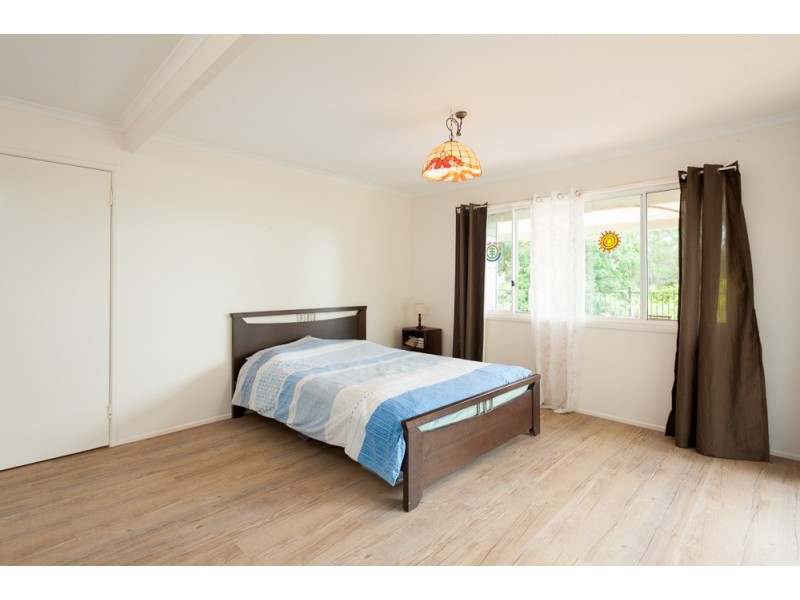 15-17 Towen View Court, Towen Mountain QLD 4560