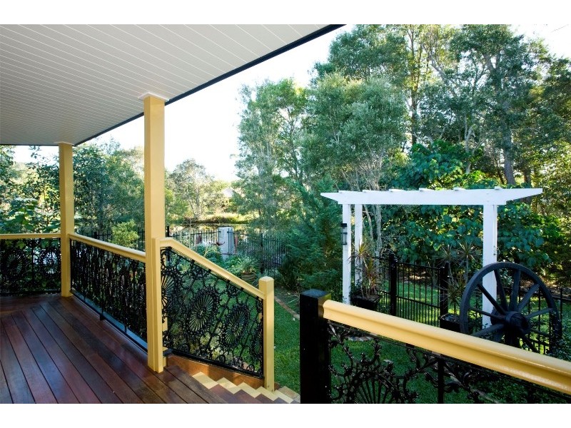 16 Flame Tree Court, Palmwoods QLD 4555