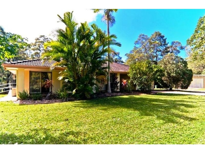 310 Connection rd, Mooloolah Valley QLD 4553
