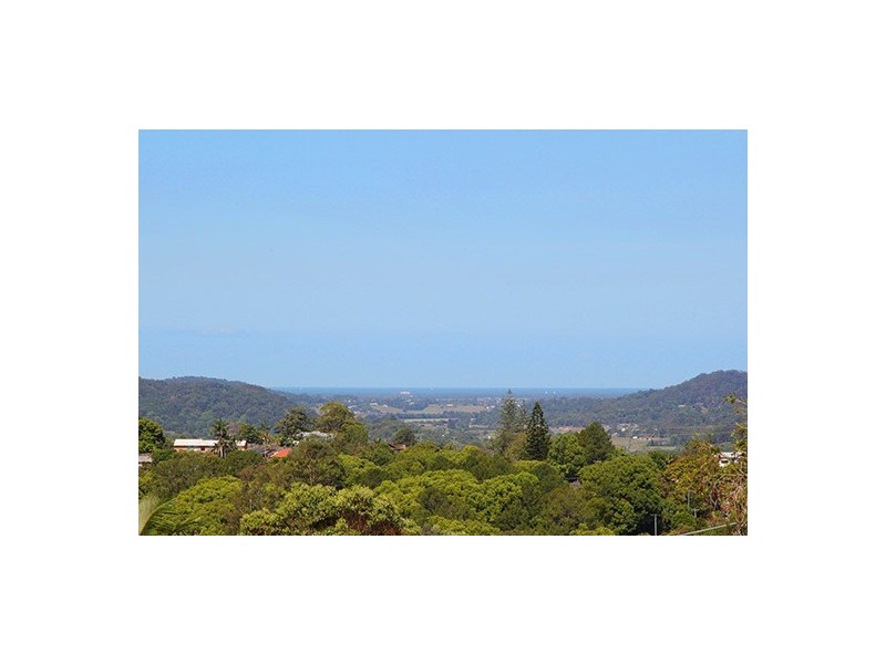 7 St James Court, Nambour QLD 4560