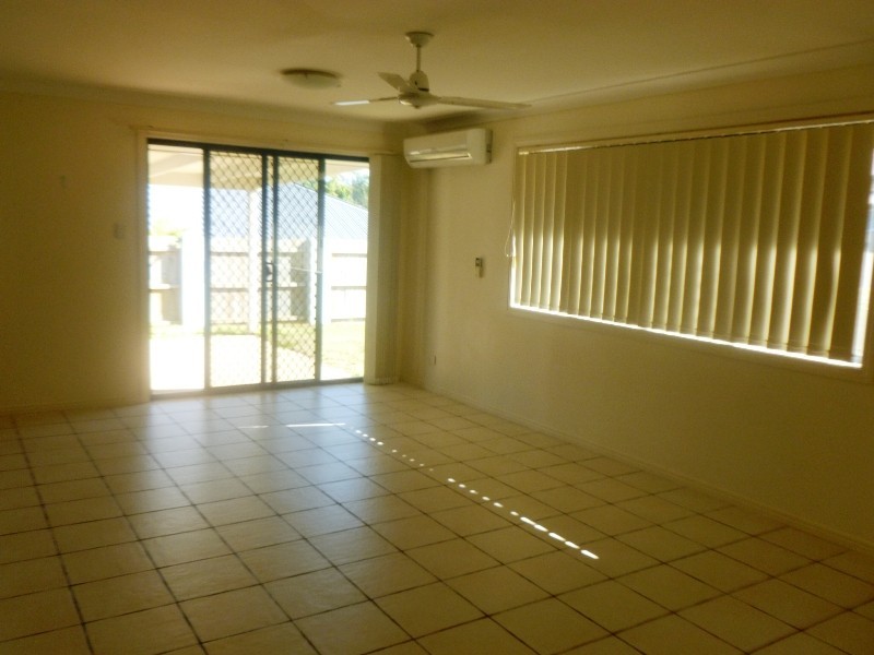 28 Petigrain Avenue, Palmwoods QLD 4555