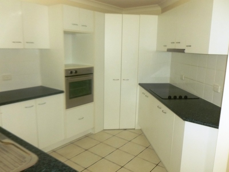 28 Petigrain Avenue, Palmwoods QLD 4555