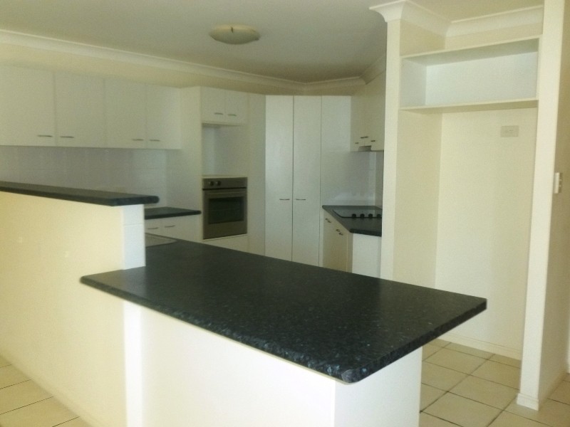 28 Petigrain Avenue, Palmwoods QLD 4555