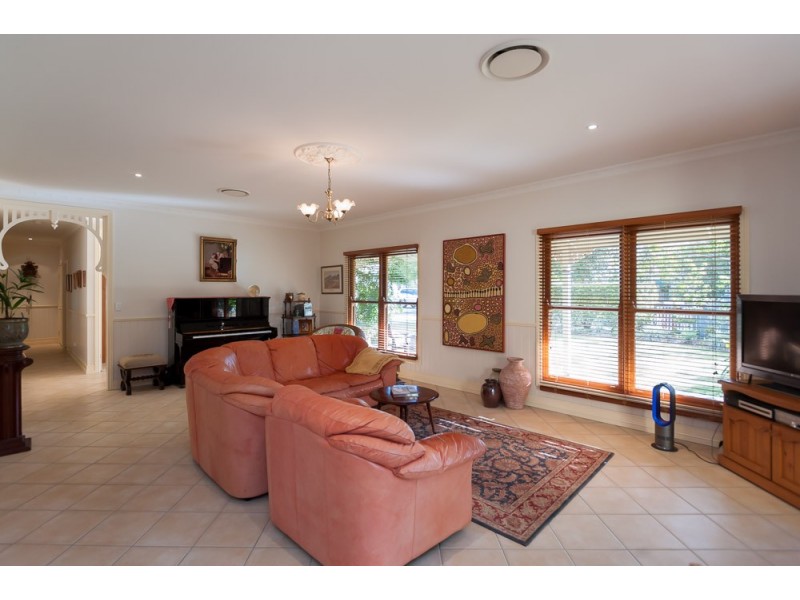 12 Neroli Street, Palmwoods QLD 4555