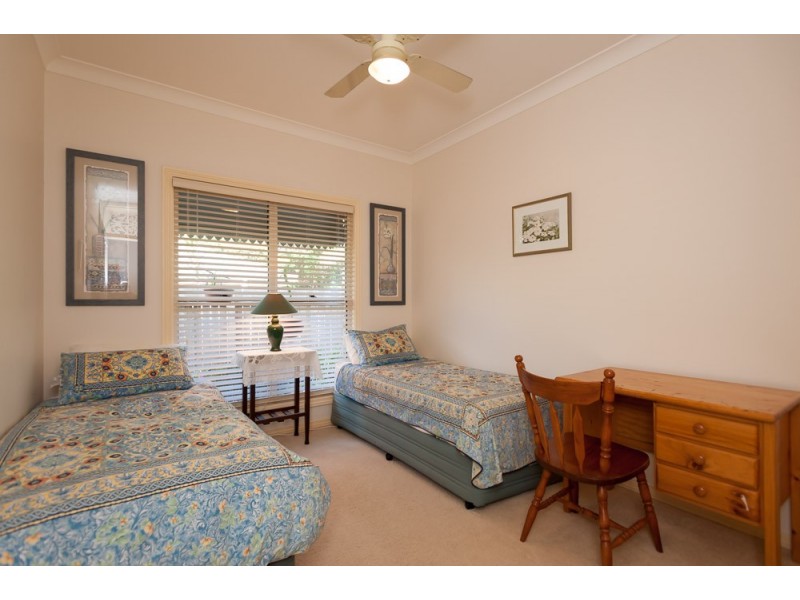 12 Neroli Street, Palmwoods QLD 4555