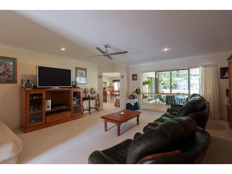 15 Flame Tree Court, Palmwoods QLD 4555