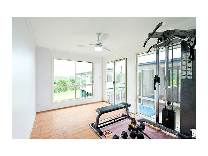 650 Hunchy Road, Hunchy QLD 4555