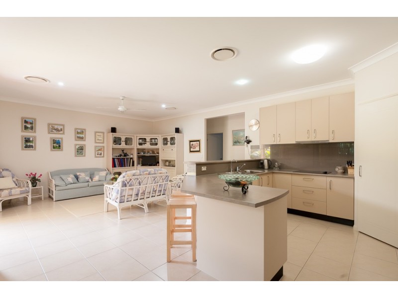 3 Parkwood Place, Palmwoods QLD 4555
