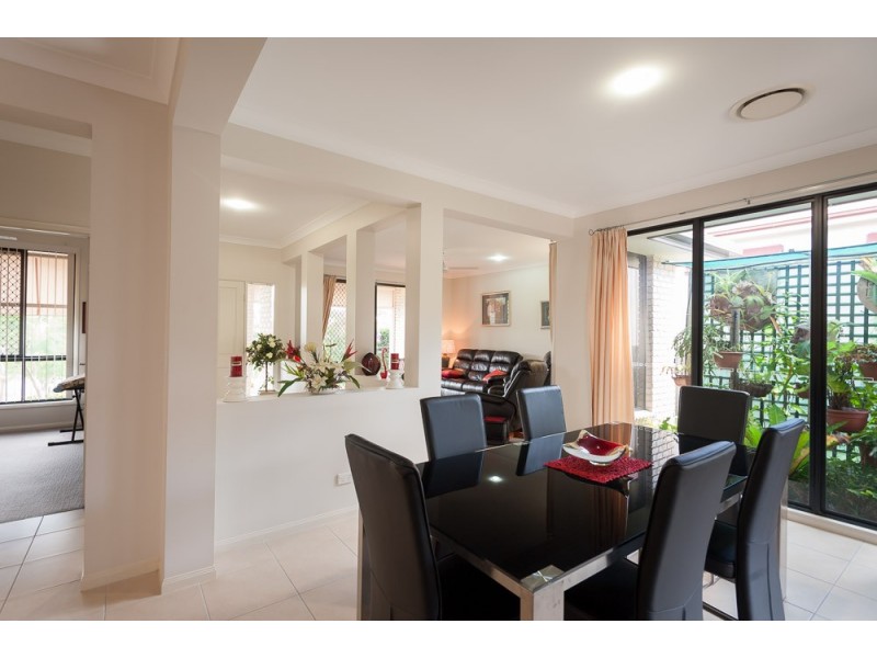 3 Parkwood Place, Palmwoods QLD 4555