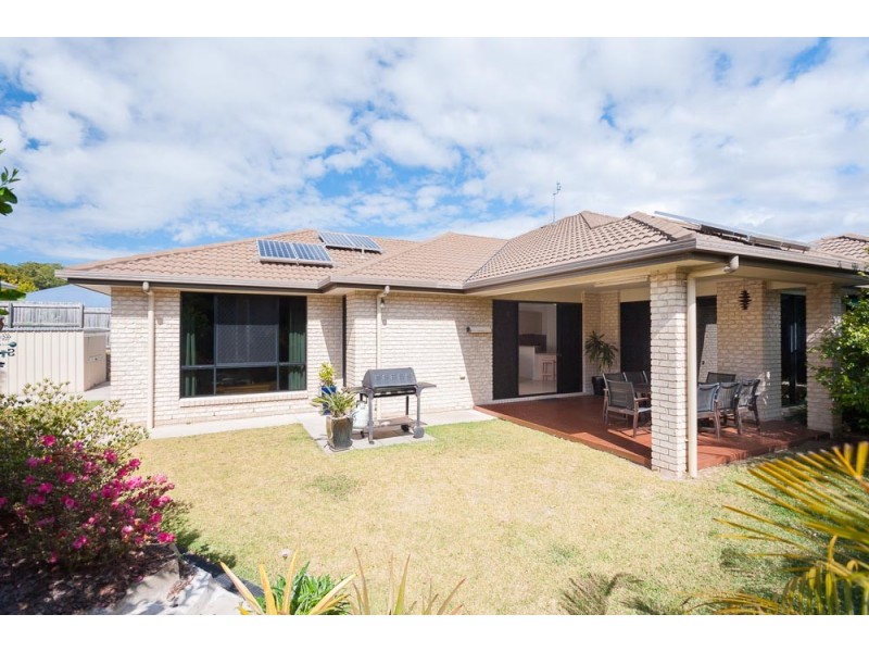 3 Parkwood Place, Palmwoods QLD 4555