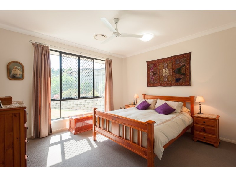 3 Parkwood Place, Palmwoods QLD 4555
