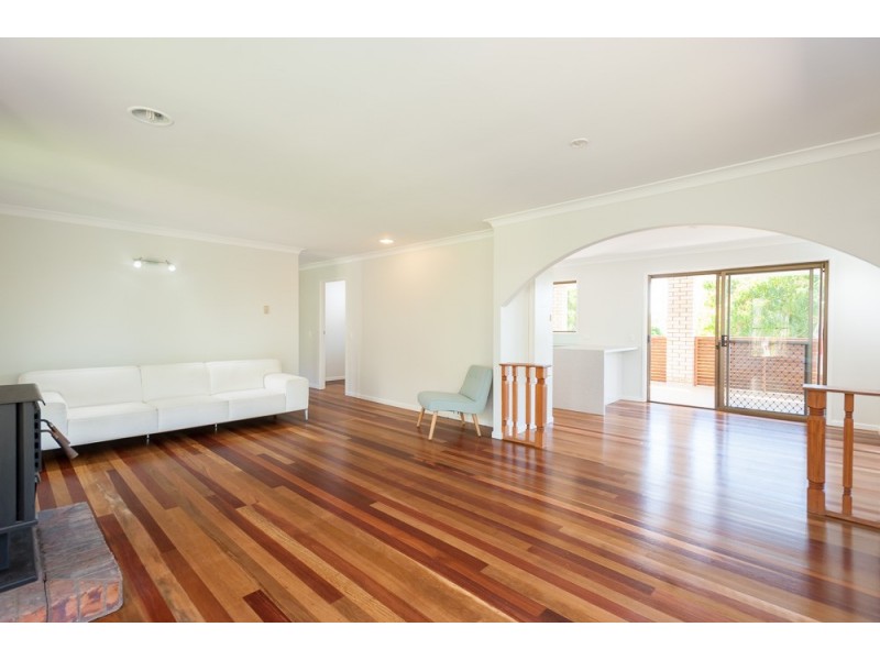 5 Laidlaw Road North, Coes Creek QLD 4560