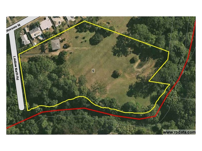 5 Laidlaw Road North, Coes Creek QLD 4560