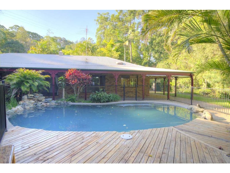 4 Fortune Court, Nambour QLD 4560