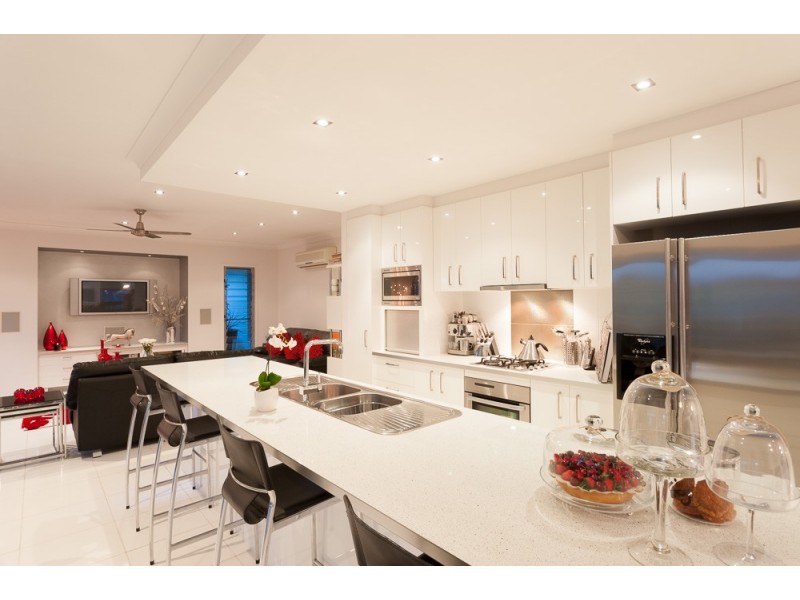 8 Ridge Vista Court, Palmwoods QLD 4555