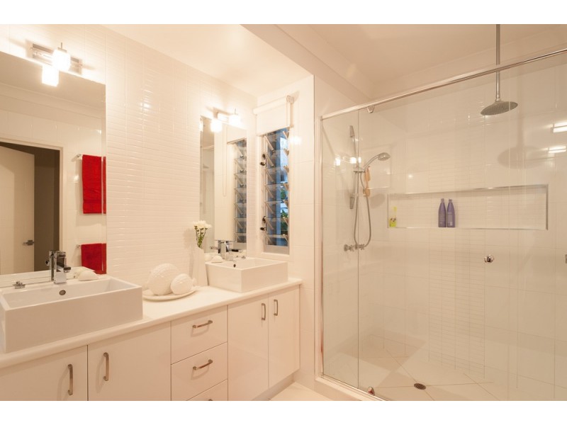 8 Ridge Vista Court, Palmwoods QLD 4555