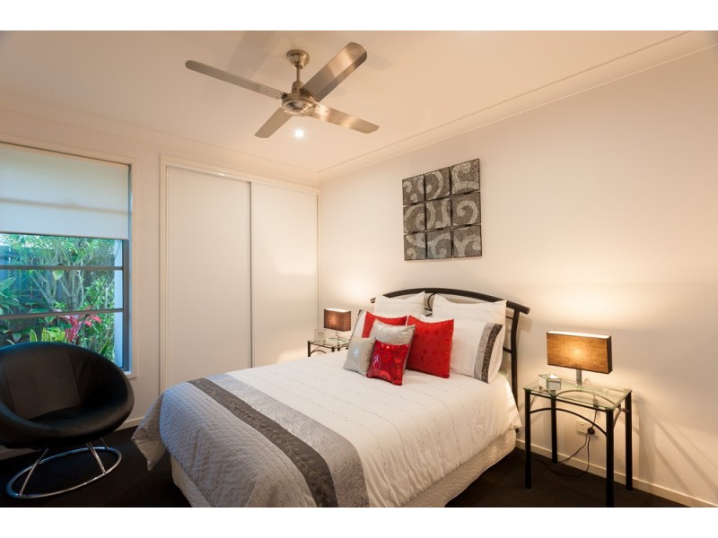 8 Ridge Vista Court, Palmwoods QLD 4555