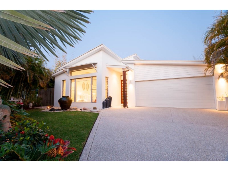 8 Ridge Vista Court, Palmwoods QLD 4555