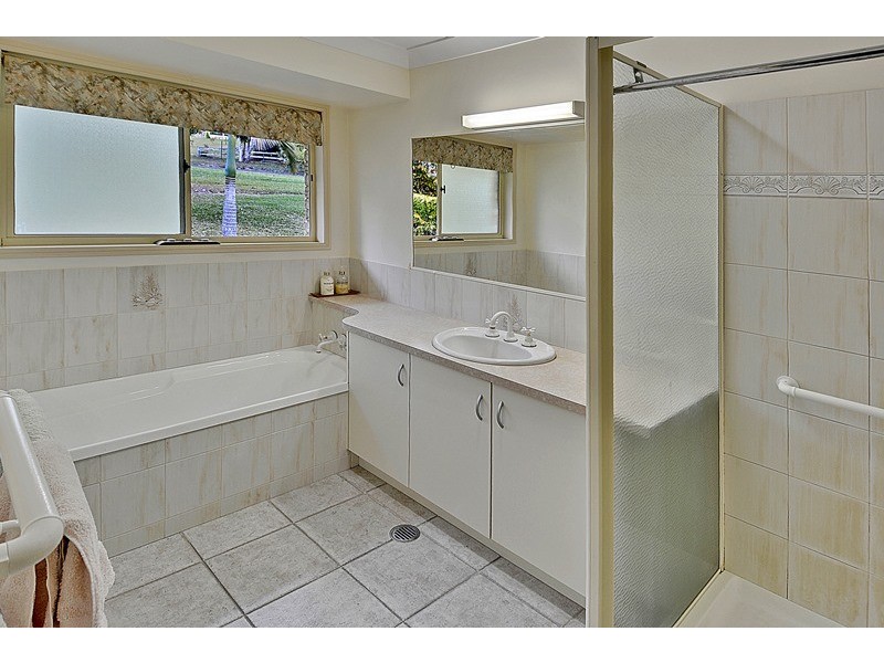 1 (Lot 9) Annwal Lane, Hunchy QLD 4555