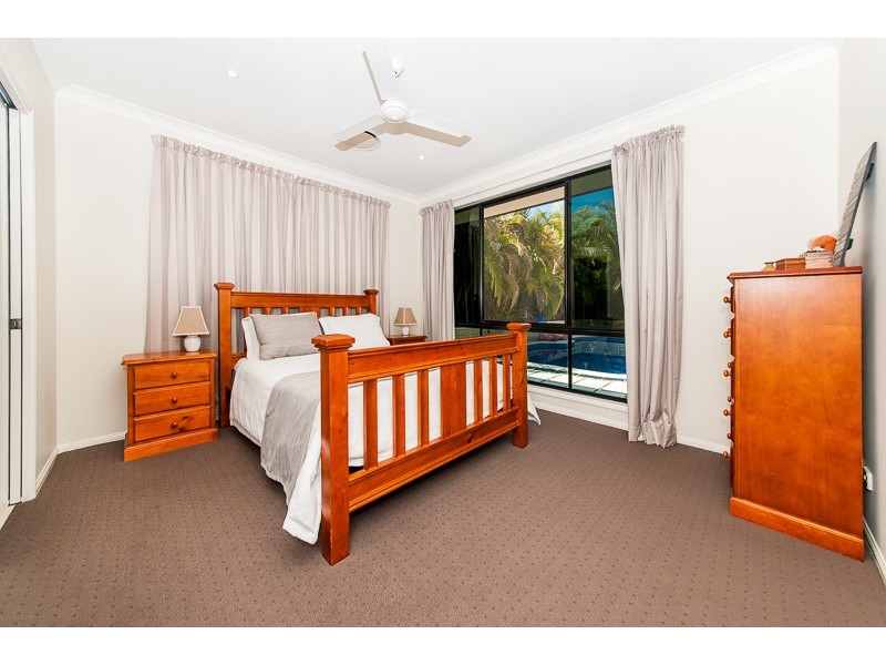 8 Yellow Cedar Place, Palmwoods QLD 4555