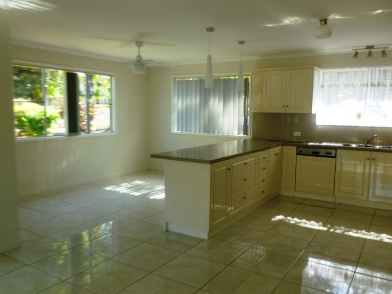 5 Roberts Street, Palmwoods QLD 4555