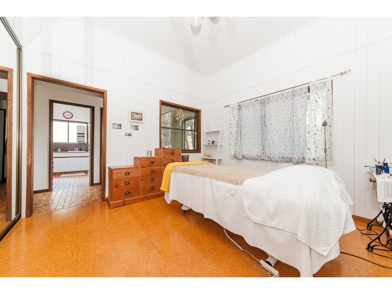 50 Hunchy School Road, Hunchy QLD 4555