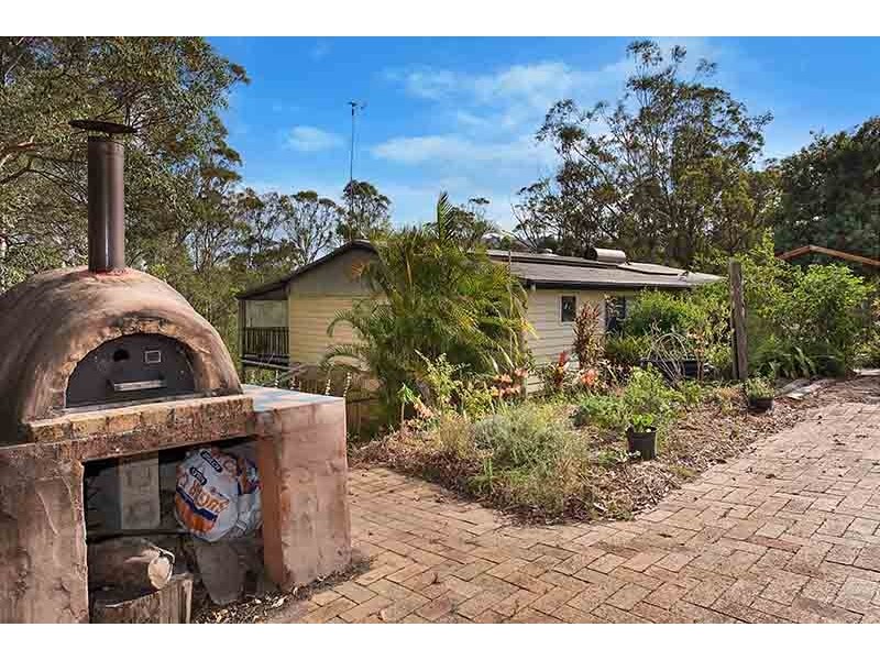 308 Hunchy Road, Hunchy QLD 4555