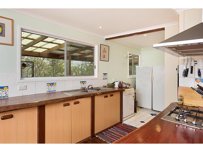 308 Hunchy Road, Hunchy QLD 4555