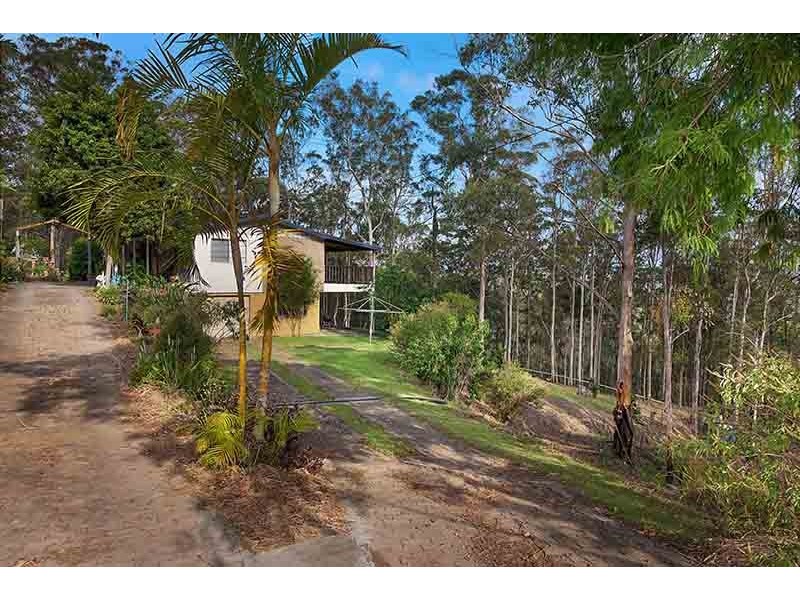 308 Hunchy Road, Hunchy QLD 4555
