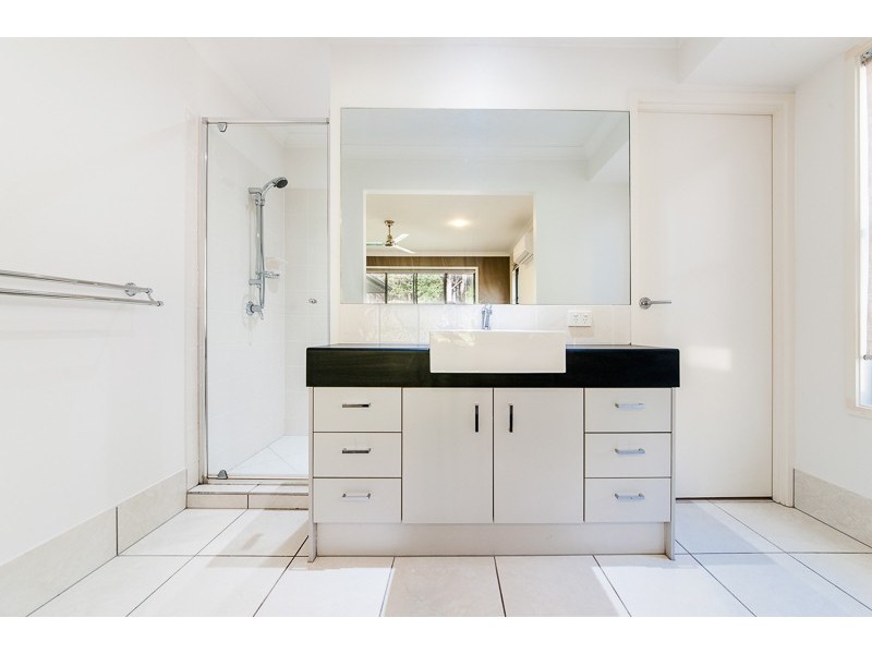 23 Yellow Cedar Place, Palmwoods QLD 4555
