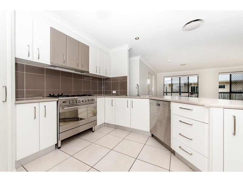 79 Petigrain Avenue, Palmwoods QLD 4555