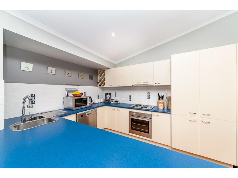 18 Kooralbyn Court, Nambour QLD 4560