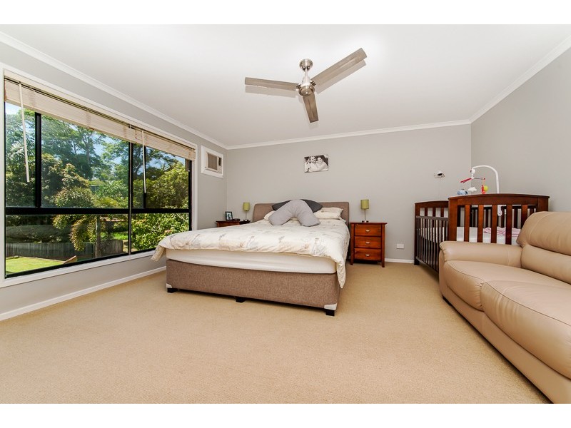 18 Kooralbyn Court, Nambour QLD 4560