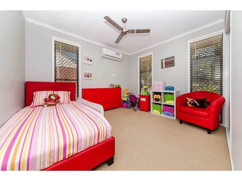 18 Kooralbyn Court, Nambour QLD 4560