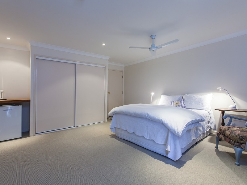 652 Hunchy Road, Hunchy QLD 4555