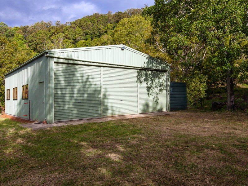 652 Hunchy Road, Hunchy QLD 4555