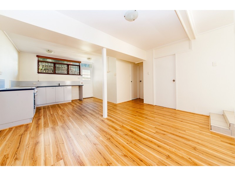 24 Brinawa Street, Camp Hill QLD 4152