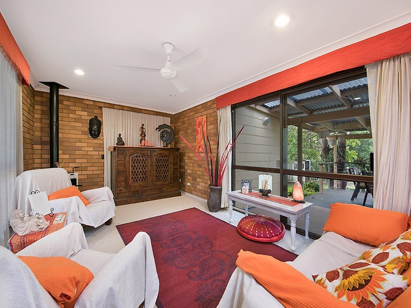 19 Roberts, Palmwoods QLD 4555