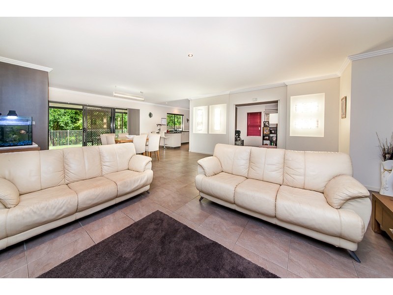 46 Robertson Drive, Burnside QLD 4560