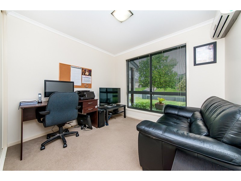 46 Robertson Drive, Burnside QLD 4560