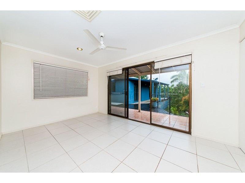 76 Winston Road, Palmwoods QLD 4555