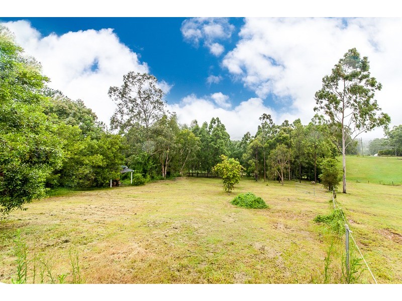 76 Winston Road, Palmwoods QLD 4555