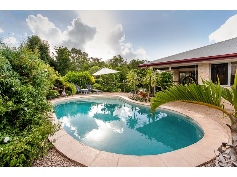 2 Bunya Pine Place, Woombye QLD 4559