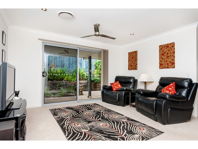 2 Bunya Pine Place, Woombye QLD 4559