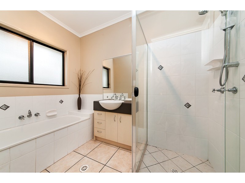 9 Crows Ash Court, Palmwoods QLD 4555