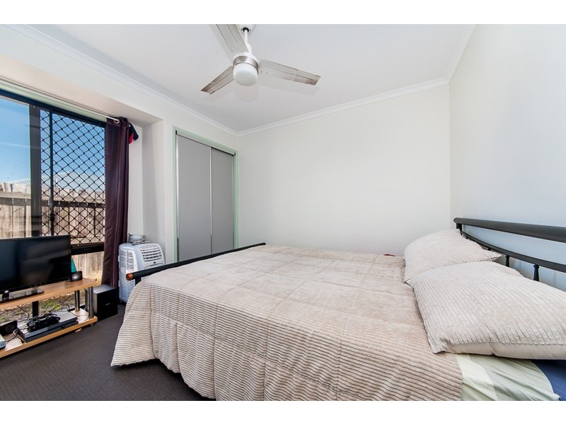 13 Robertson Drive, Burnside QLD 4560