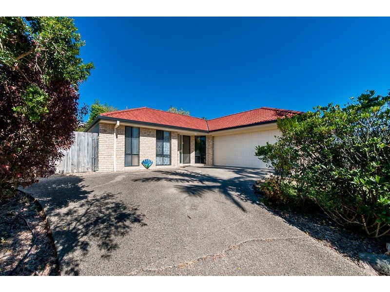 13 Robertson Drive, Burnside QLD 4560