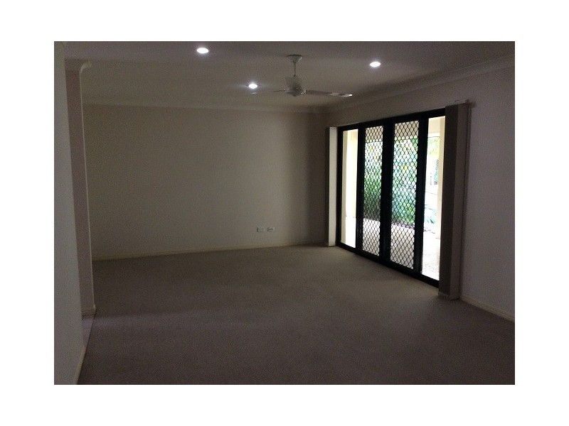 15 Yellow Cedar, Palmwoods QLD 4555