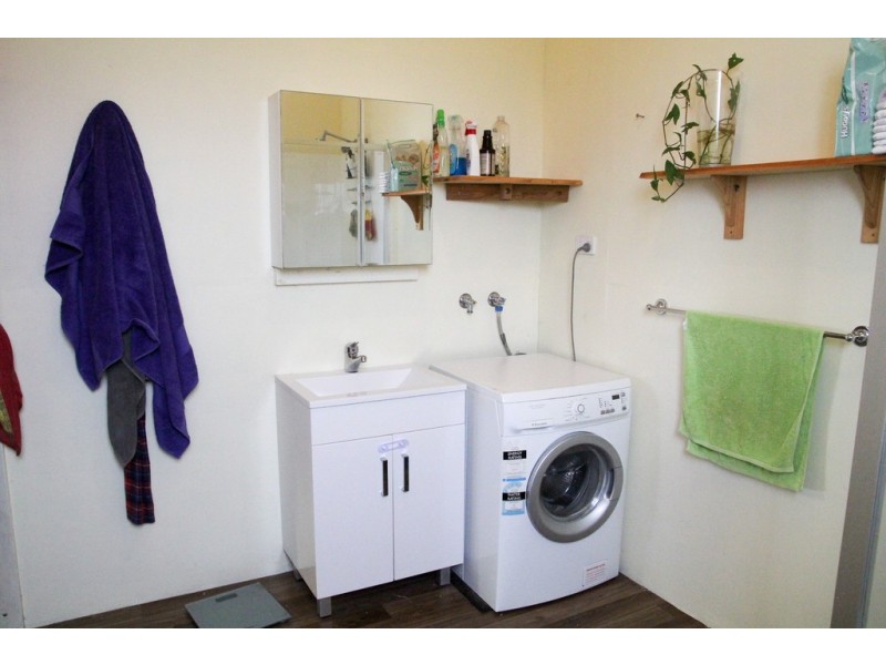 867 Hunchy Road, Hunchy QLD 4555